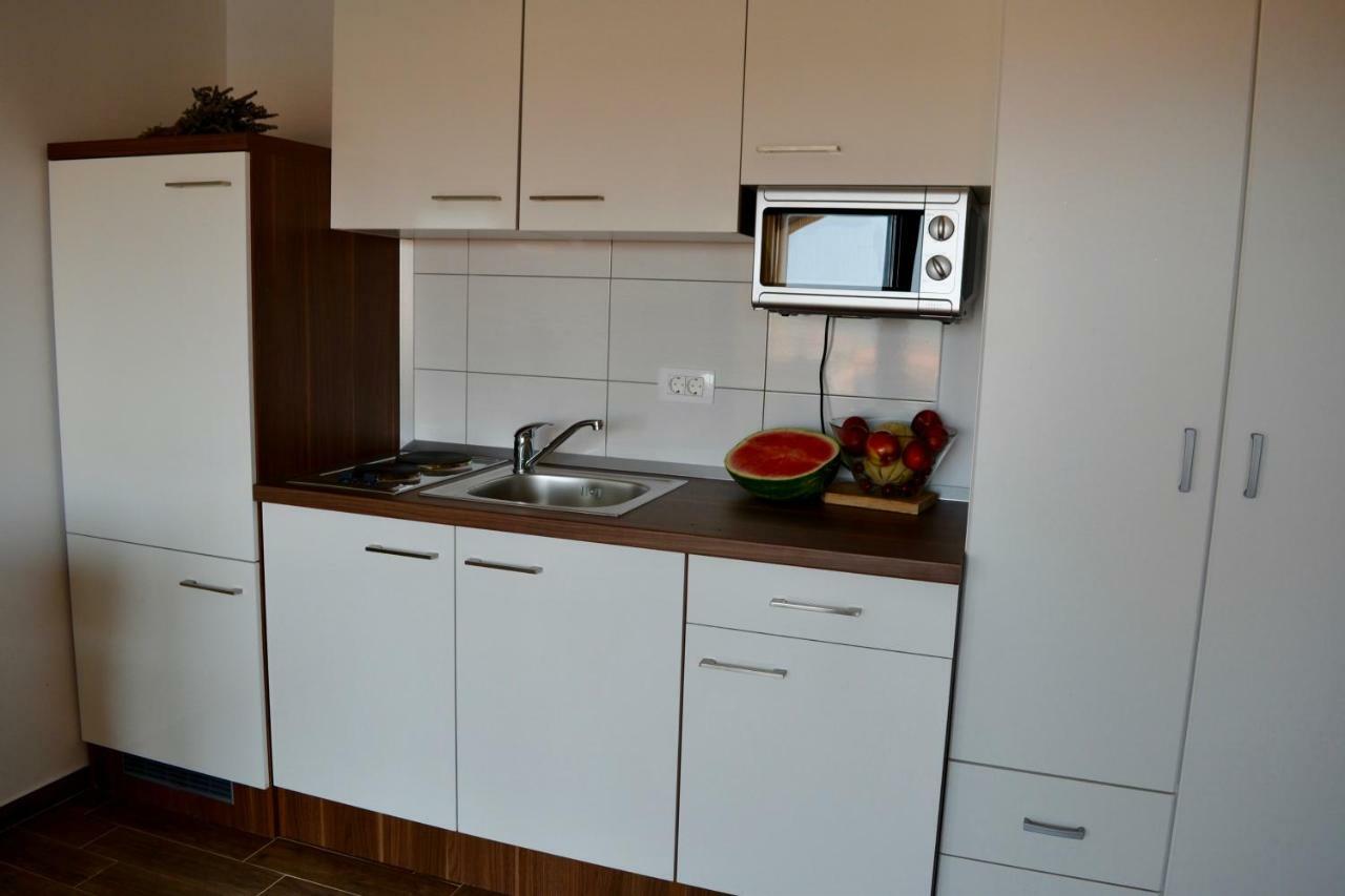 Iva Apartmani Vodice Exterior photo