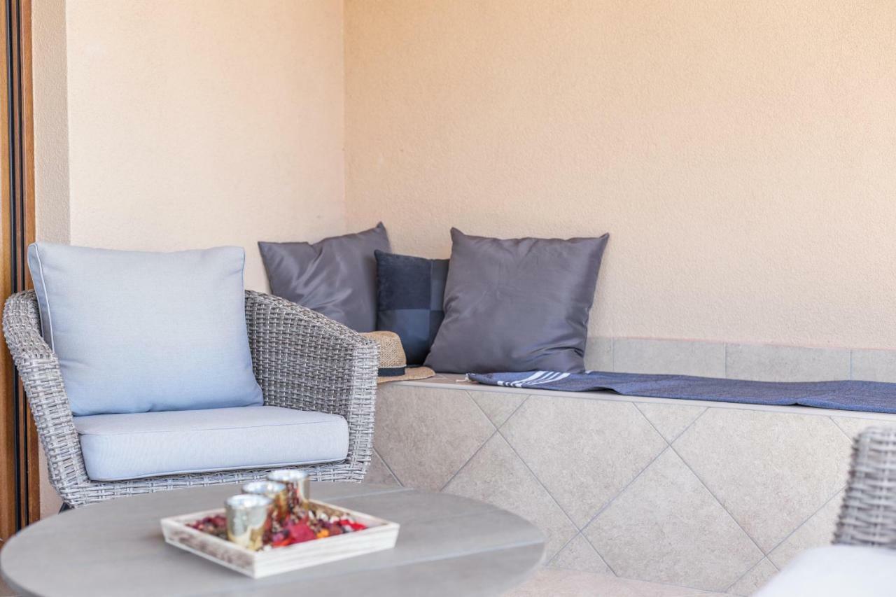 Iva Apartmani Vodice Exterior photo